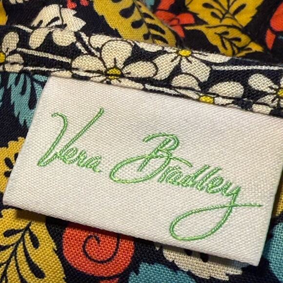 Vera Bradley East West Tote Happy Snails large Size 17 X 11 Great every Day Tote - Picture 8 of 9